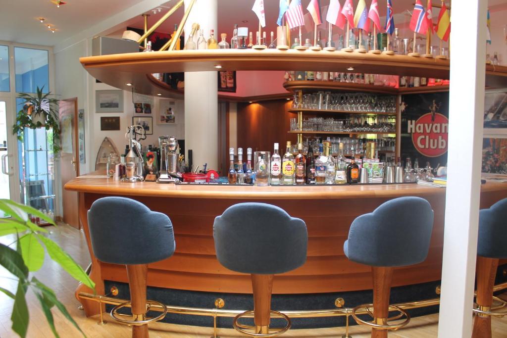 Hotel & Restaurant Zum Kap Arkona Putgarten エクステリア 写真