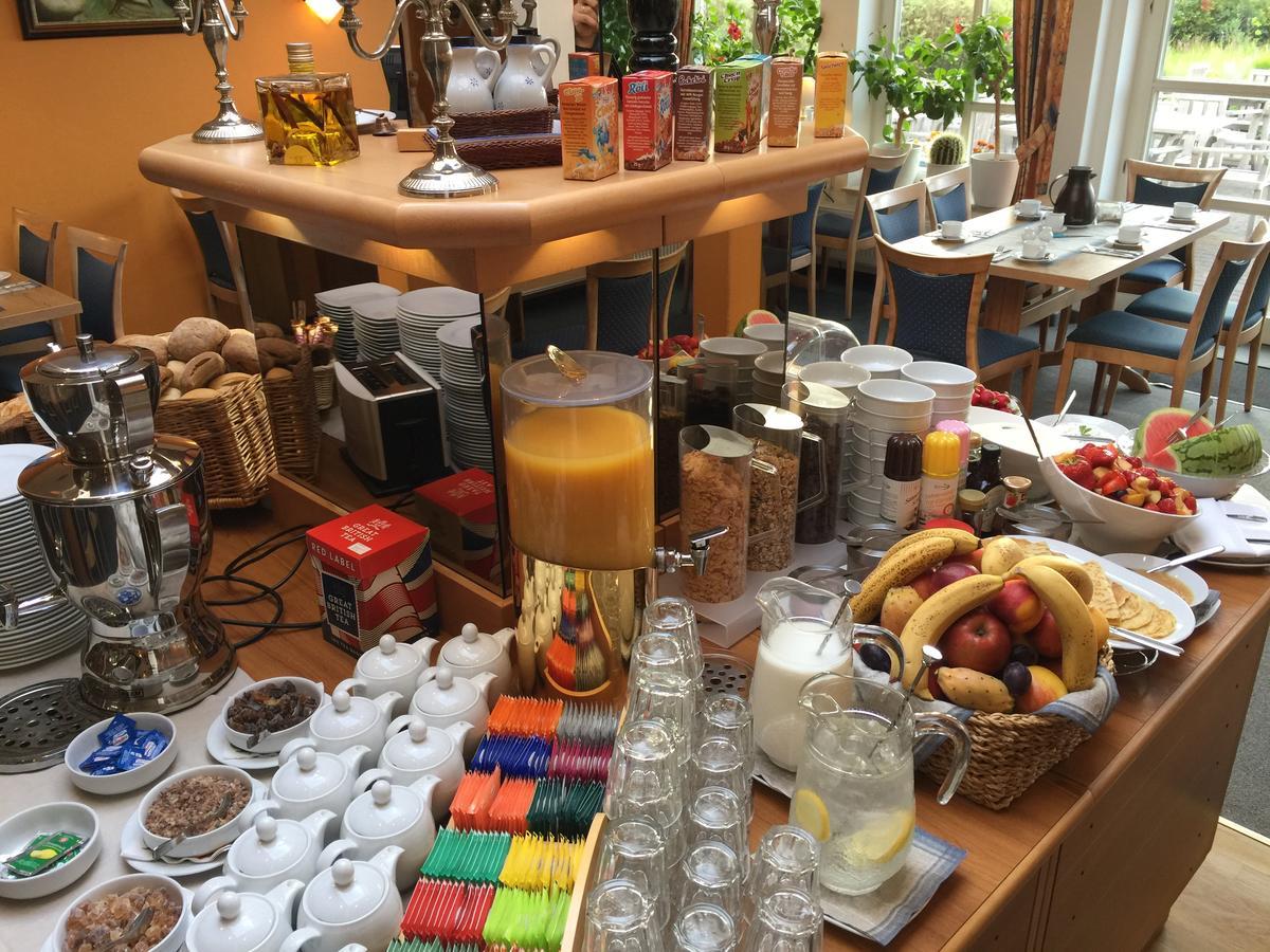 Hotel & Restaurant Zum Kap Arkona Putgarten エクステリア 写真